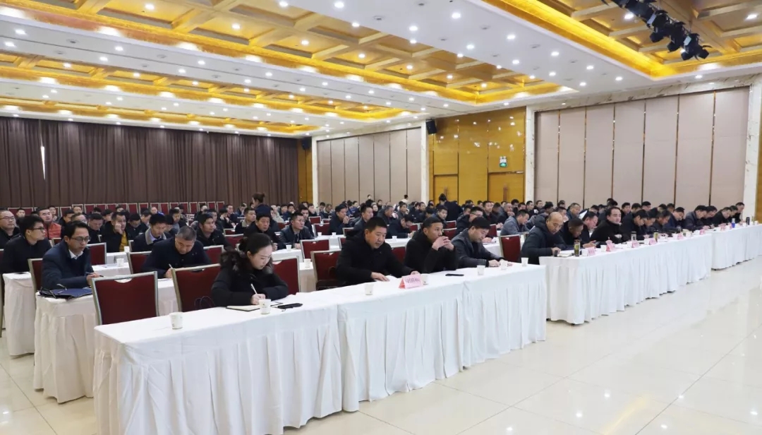 長沙凱發(fā)超硬材料科技有限公司,長沙礦山石材開采設(shè)備銷售,長沙石材加工設(shè)備銷售,金剛石工具生產(chǎn)